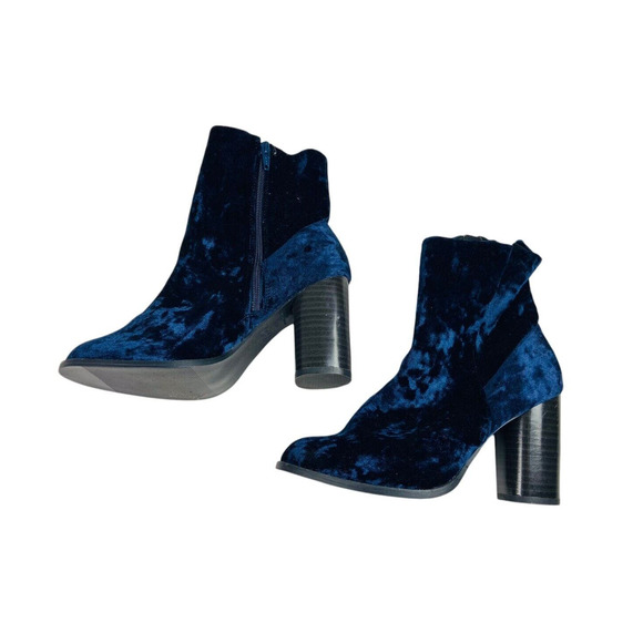 New Look Womens Velvet Blue Block Heel Ankle Suede Boots Size US  7.5 EU 38 - Picture 2 of 9